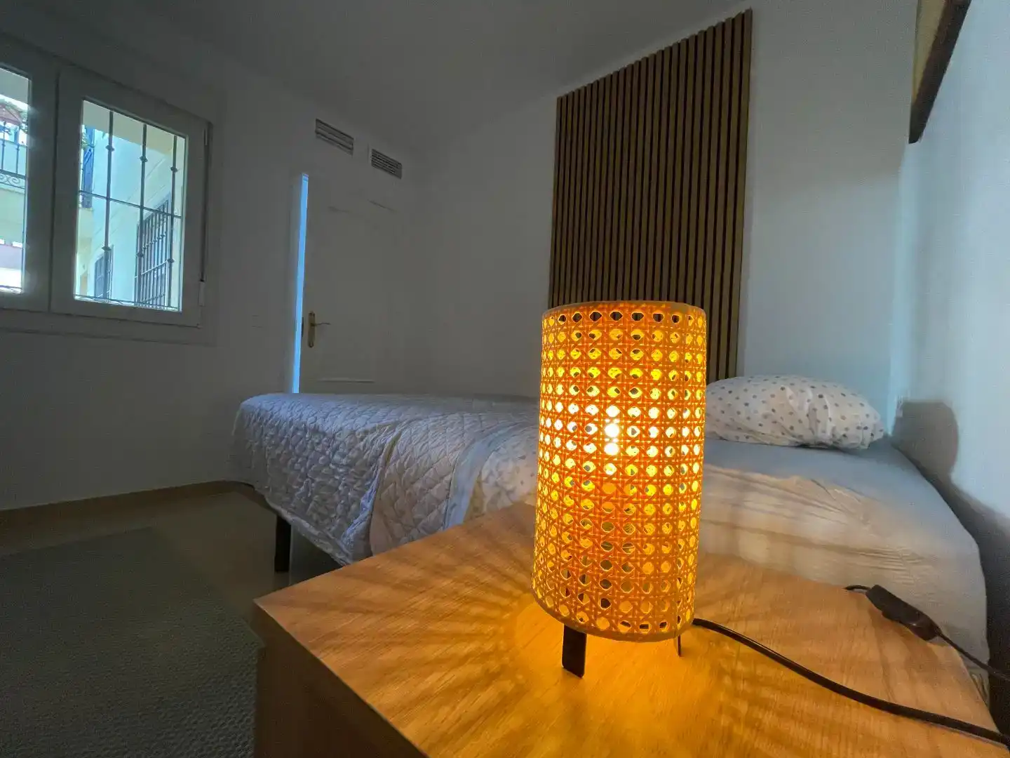 Habitación de Piso de alquiler en Benalmádena con Aire acondicionado, Piscina y Amueblado