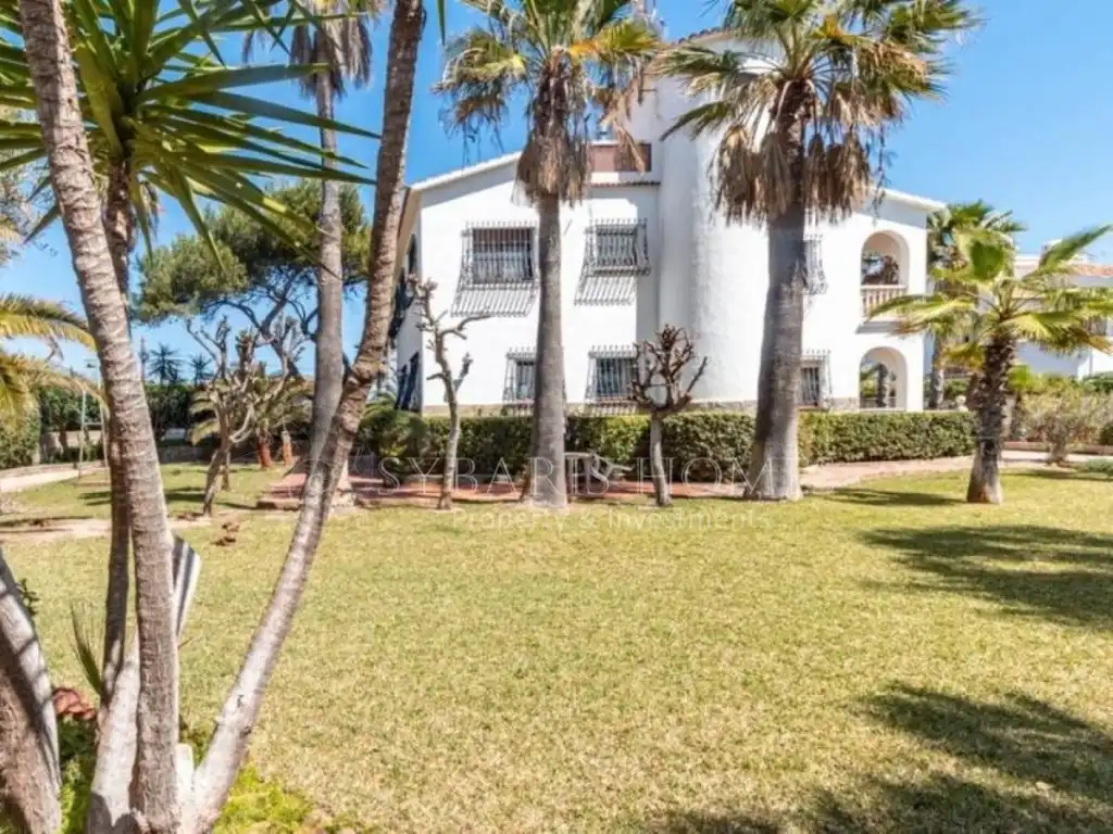 Detached house for sale in Calle Anguila 3, imagen 2