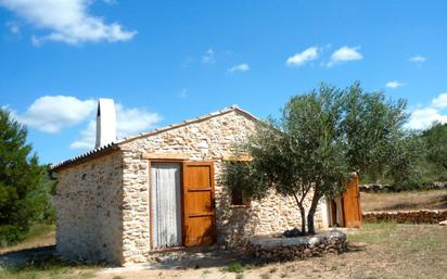 Vista exterior de Finca rústica en venda en L'Ametlla de Mar 