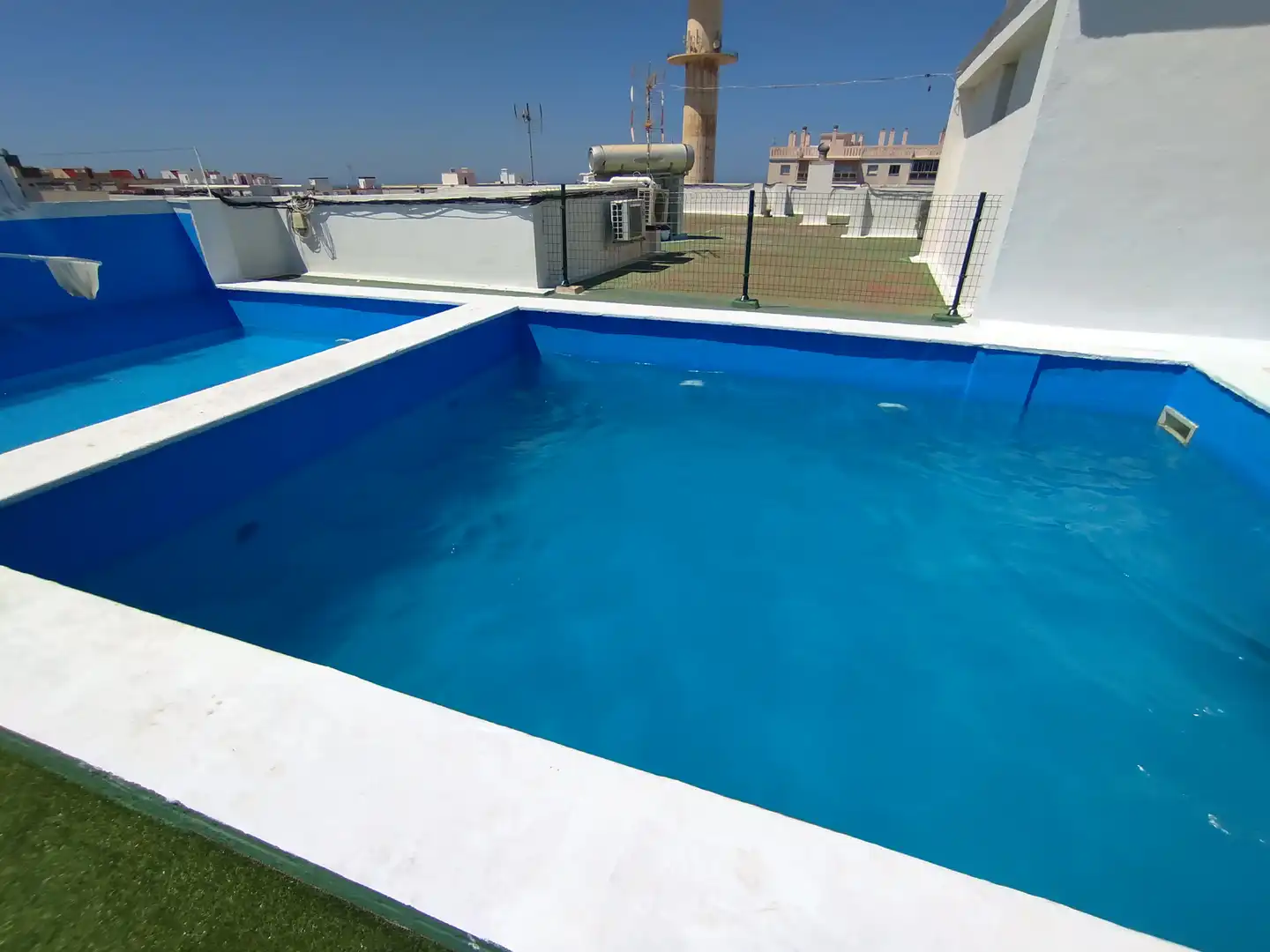 Swimming pool of Flat for sale in Cádiz  with Air Conditioner, Terrace and Storage room
