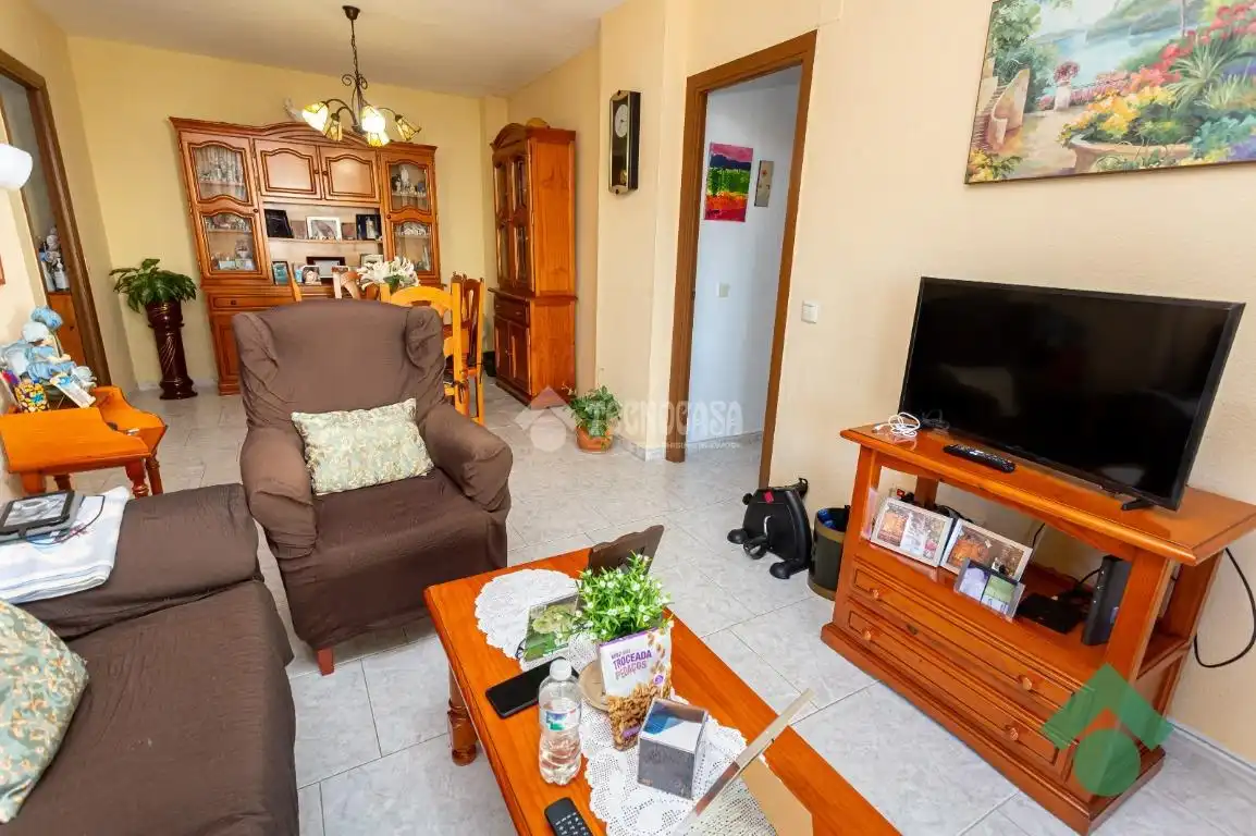 Wohnzimmer von Wohnung zum Verkauf in Algeciras mit Terrasse