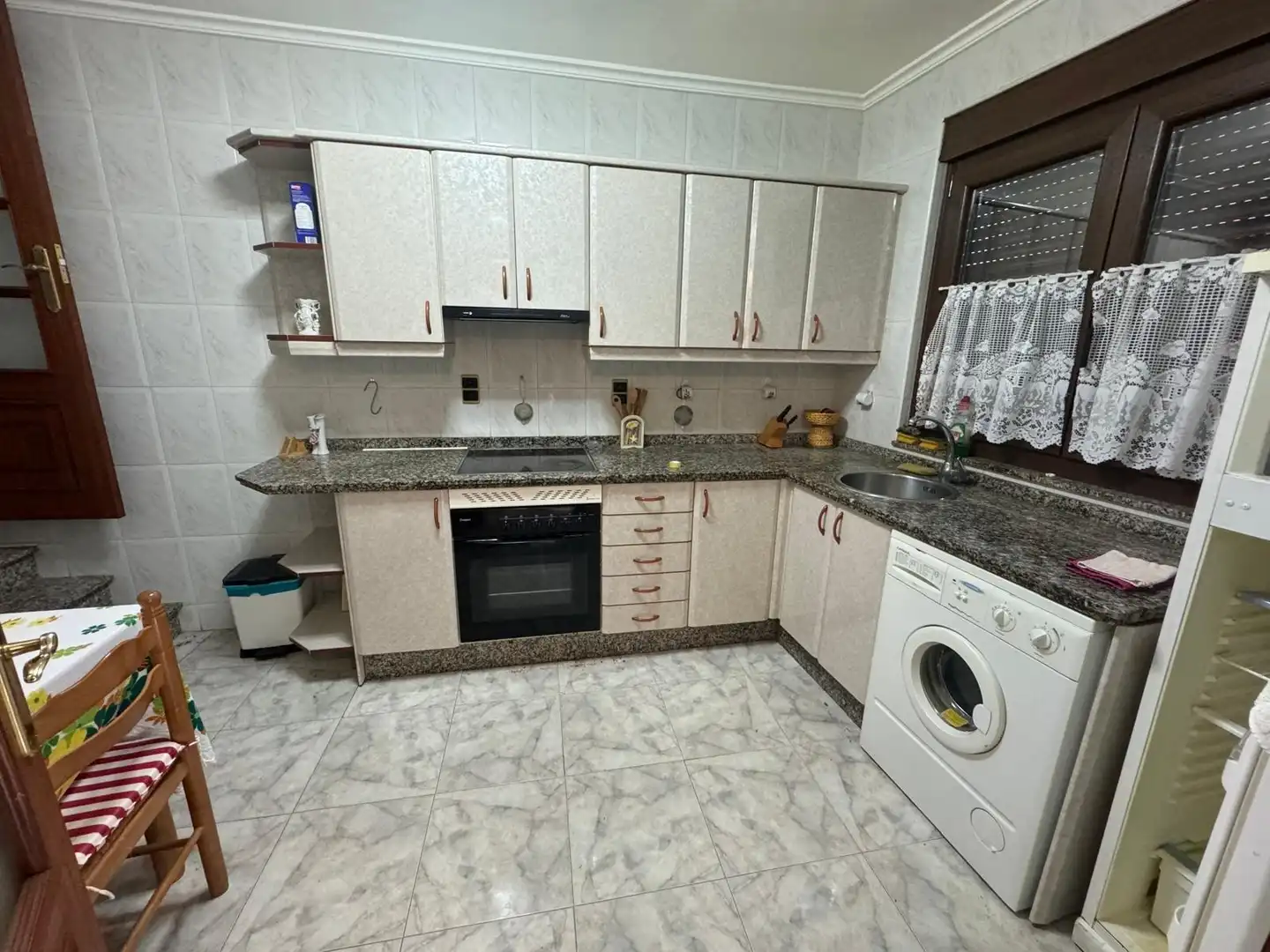 Kitchen of Houses for sale in Vega de Espinareda  with Heating