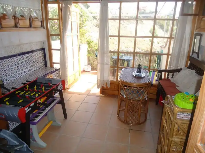 Jardí de Casa o xalet en venda en El Campello amb Aire condicionat, Terrassa i Piscina comunitària