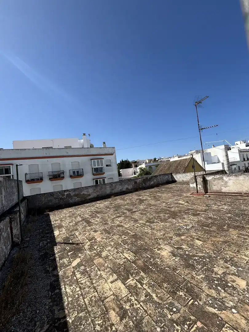 Vista exterior de Dúplex en venda en Chiclana de la Frontera amb Balcó