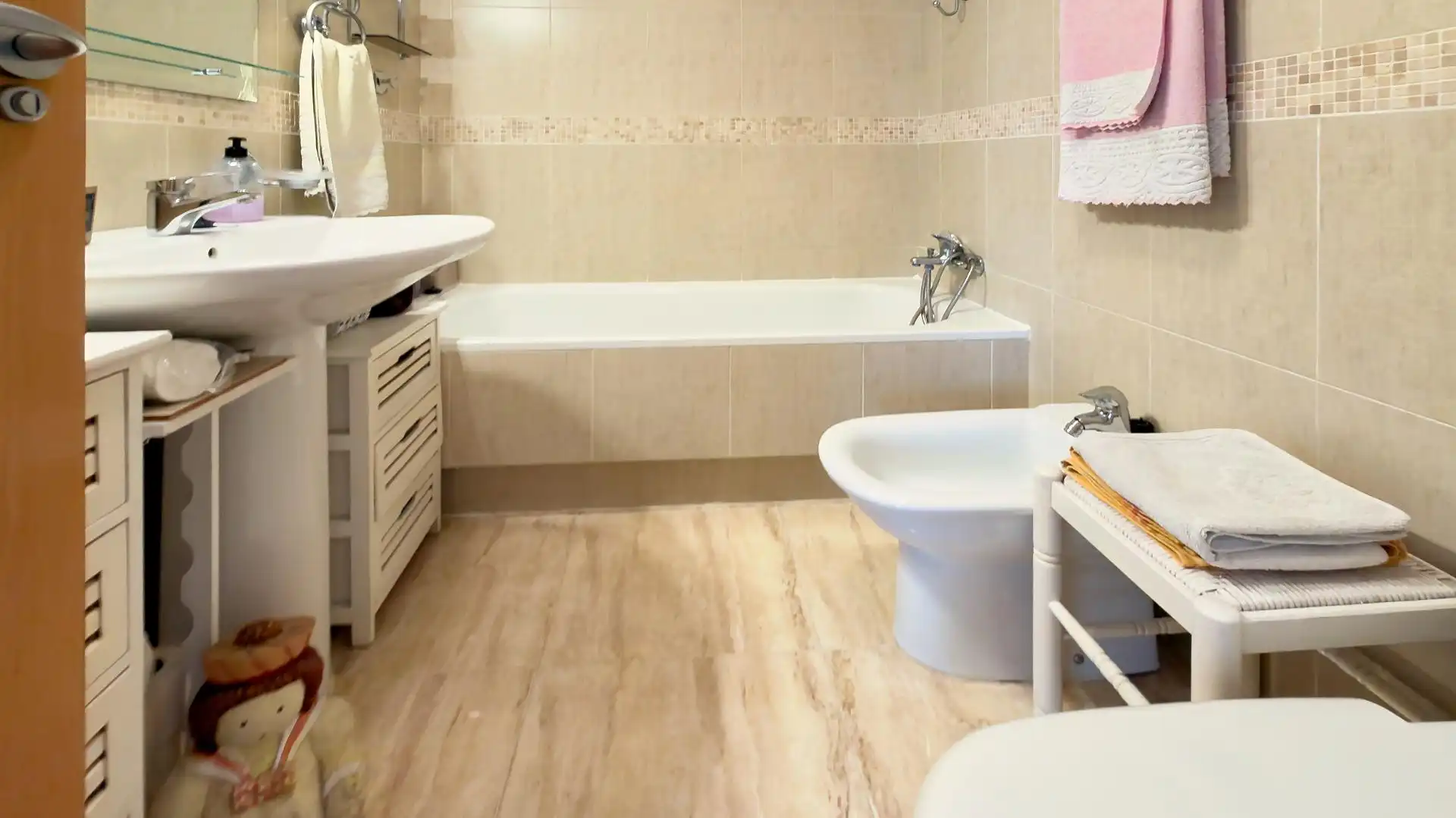 Baño de Piso en venta en Benidorm con Aire acondicionado, Jardín privado y Terraza
