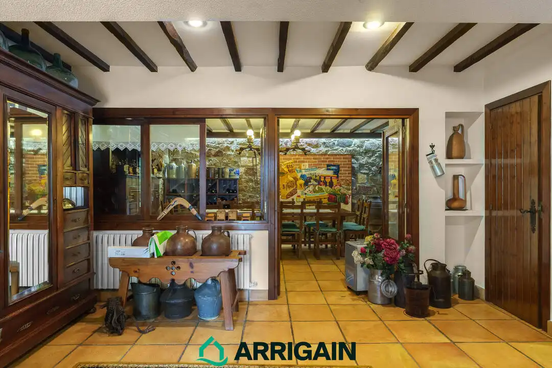 Casa o chalet en venta en Irun  con Calefacción, Jardín privado y Terraza