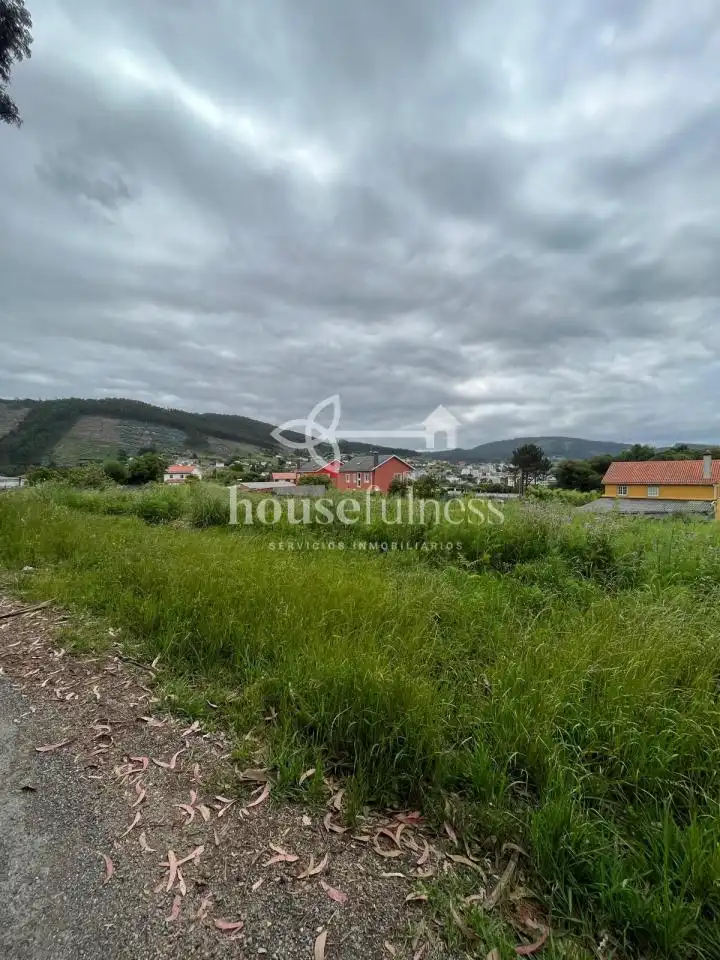 Terrenys i solars en venda a O Feal - Xubia