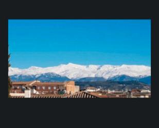 Vista exterior de Àtic de lloguer en Peligros amb Moblat