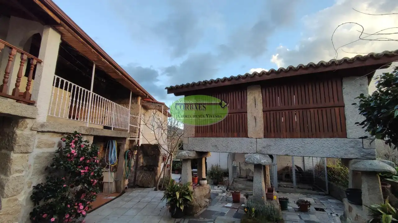 Casa o xalet en venda en Paderne de Allariz amb Calefacció, Jardí privat i Parquet