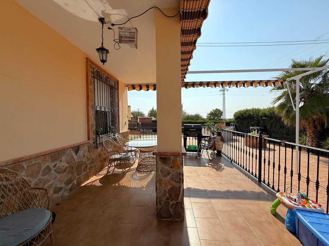 Terrace of House or chalet for sale in Almendralejo