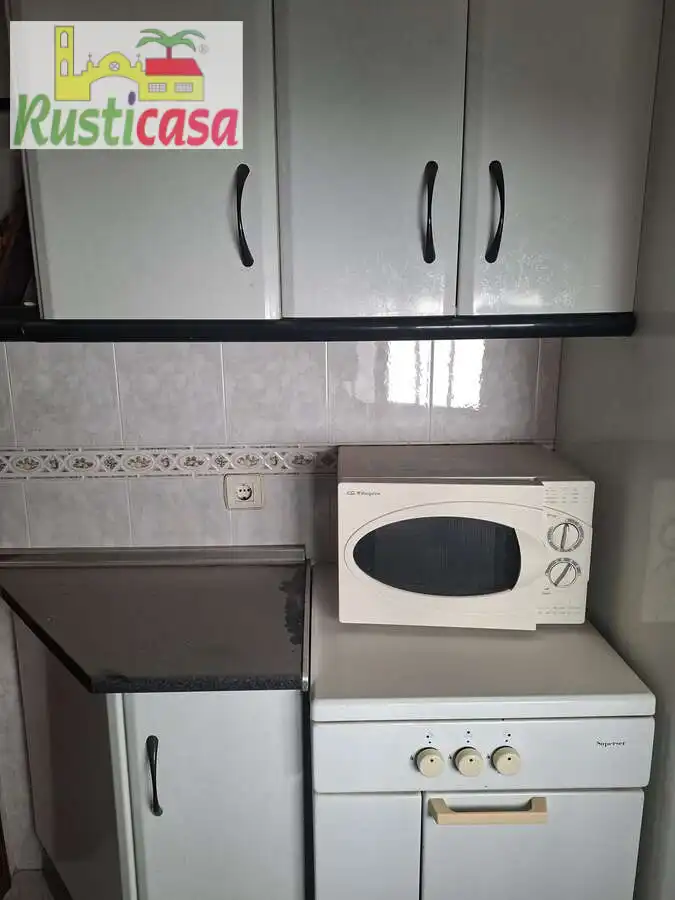 Cocina de Apartamento en venta en Bailén con Amueblado y Balcón