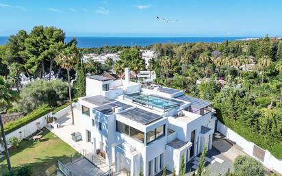 Exterior view of House or chalet for sale in Marbella  with Air Conditioner, Terrace and Swimming Pool