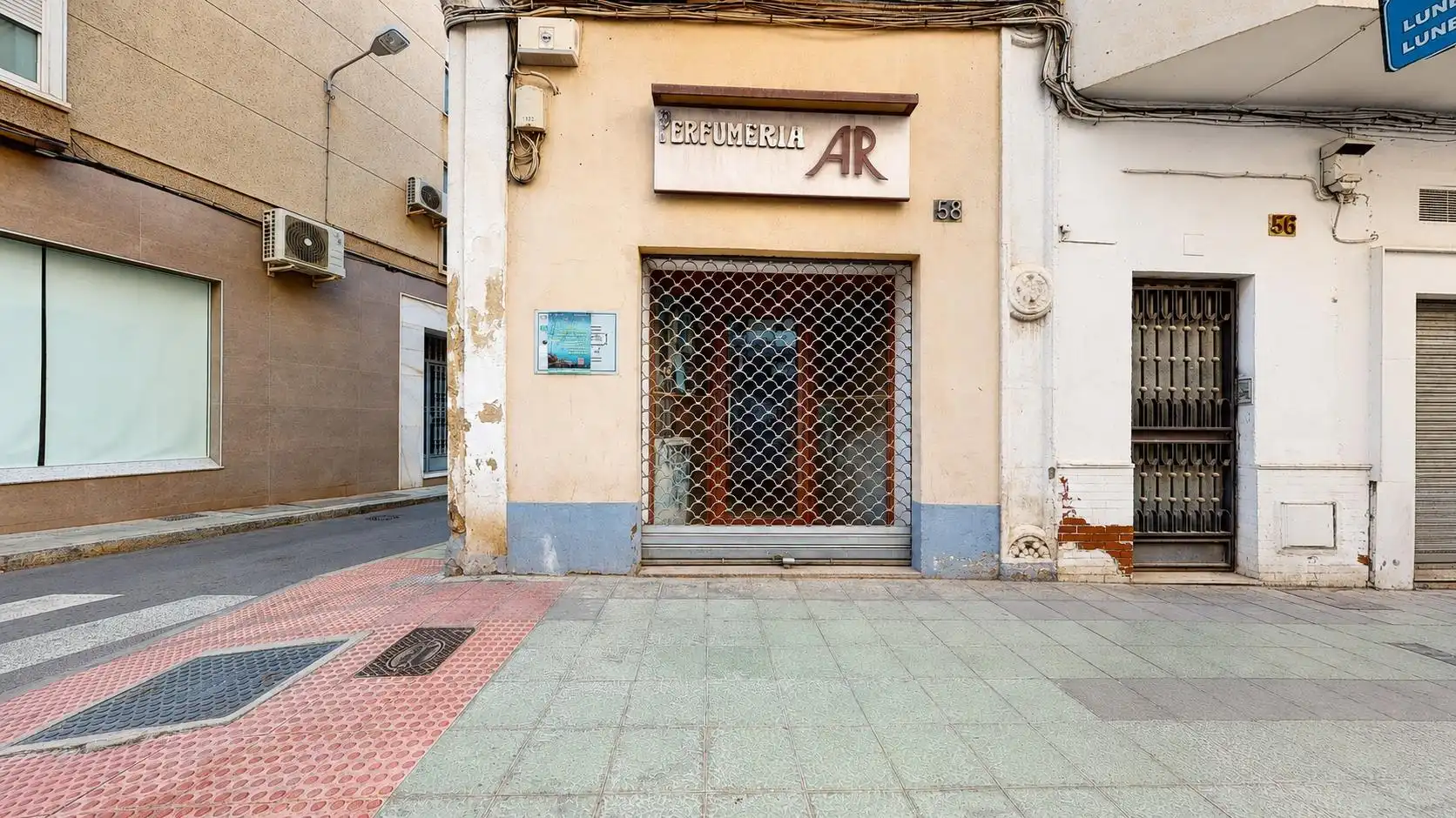 Residencial en venda a Calle GRANADA 58