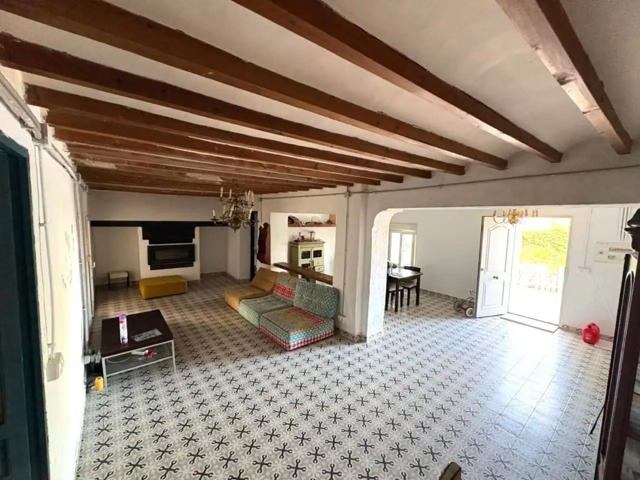 Wohnzimmer von Country house zum Verkauf in Monóvar  / Monòver mit Privatgarten, Terrasse und Schwimmbad