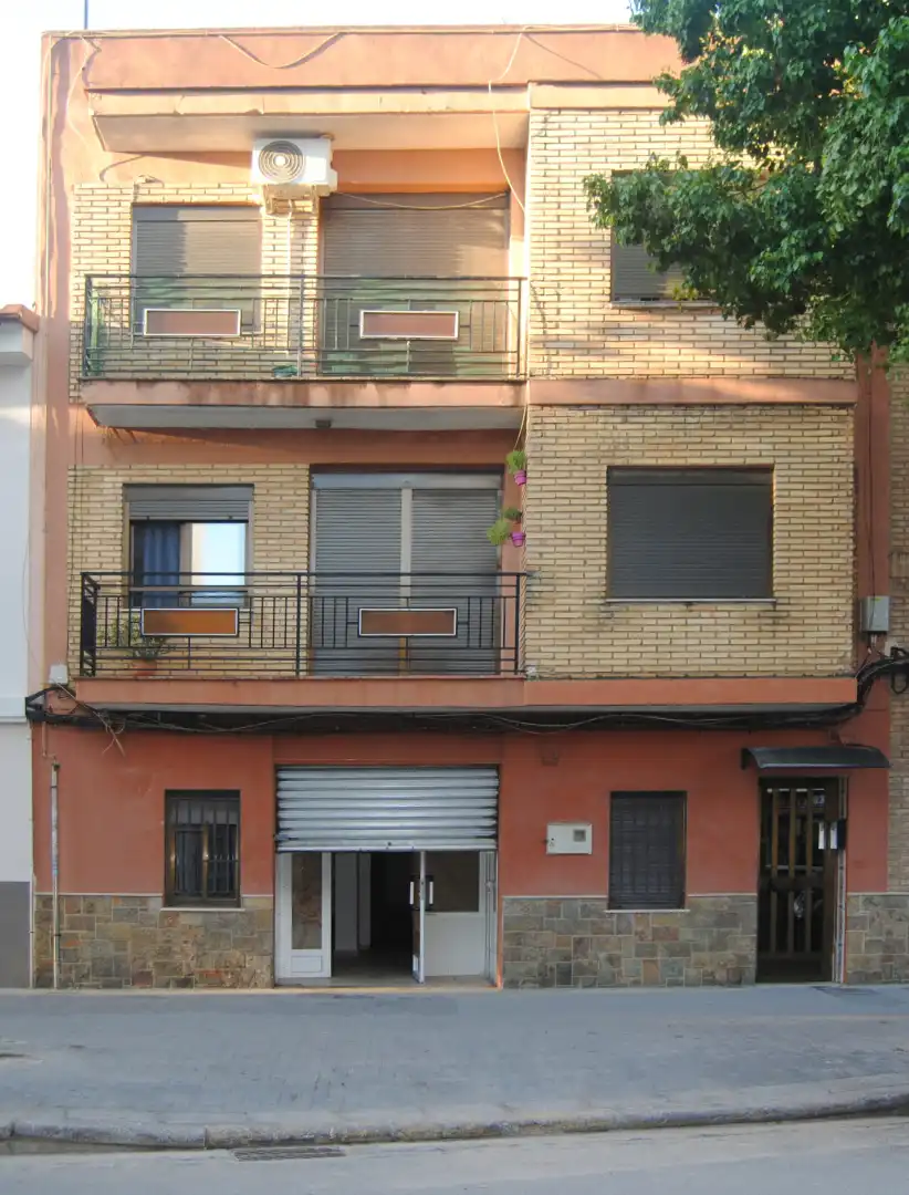 Vista exterior de Local de alquiler en El Mercado