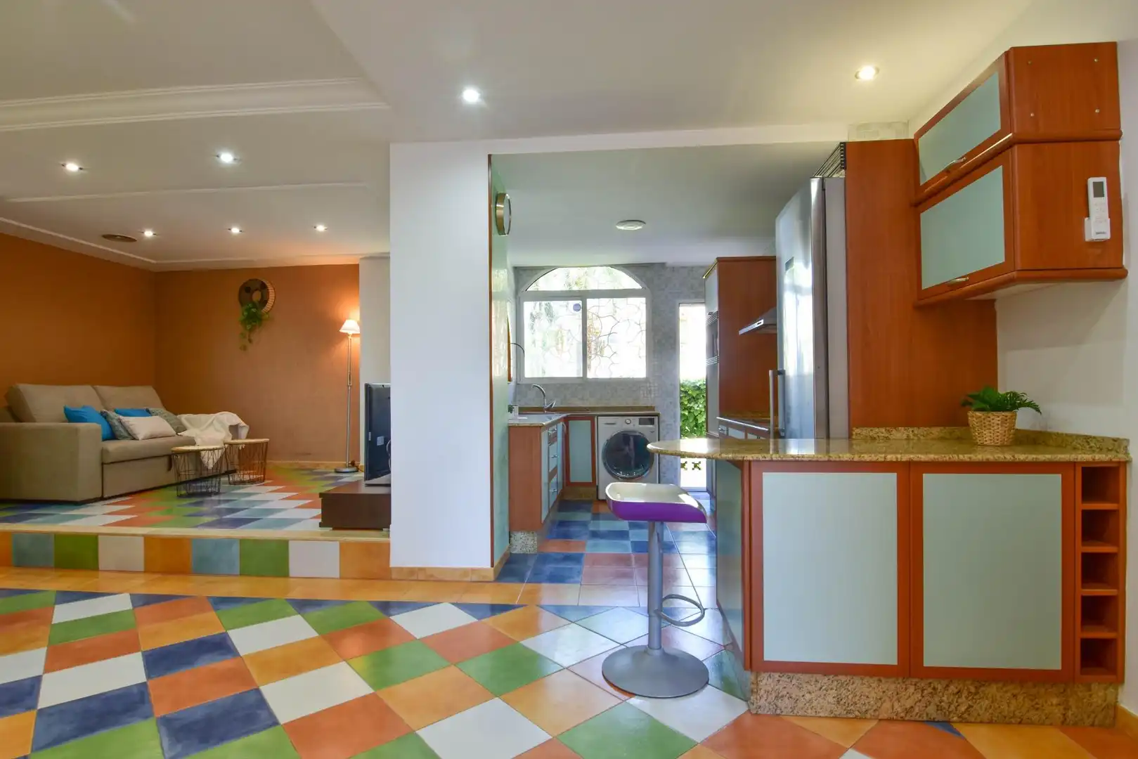 Cuina de Planta baixa de lloguer en La Pobla de Farnals amb Aire condicionat, Moblat i Piscina comunitària