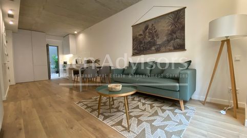 Sensacional y acogedor piso con patio en el corazón de Barcelona.