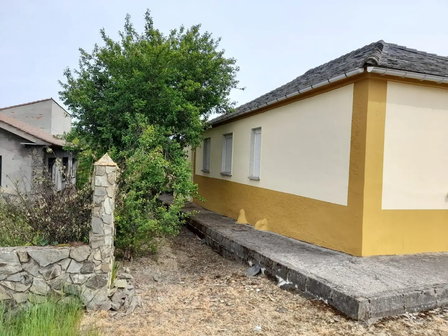 Vista exterior de Casa o chalet en venta en Quintana del Castillo con Calefacción, Jardín privado y Trastero