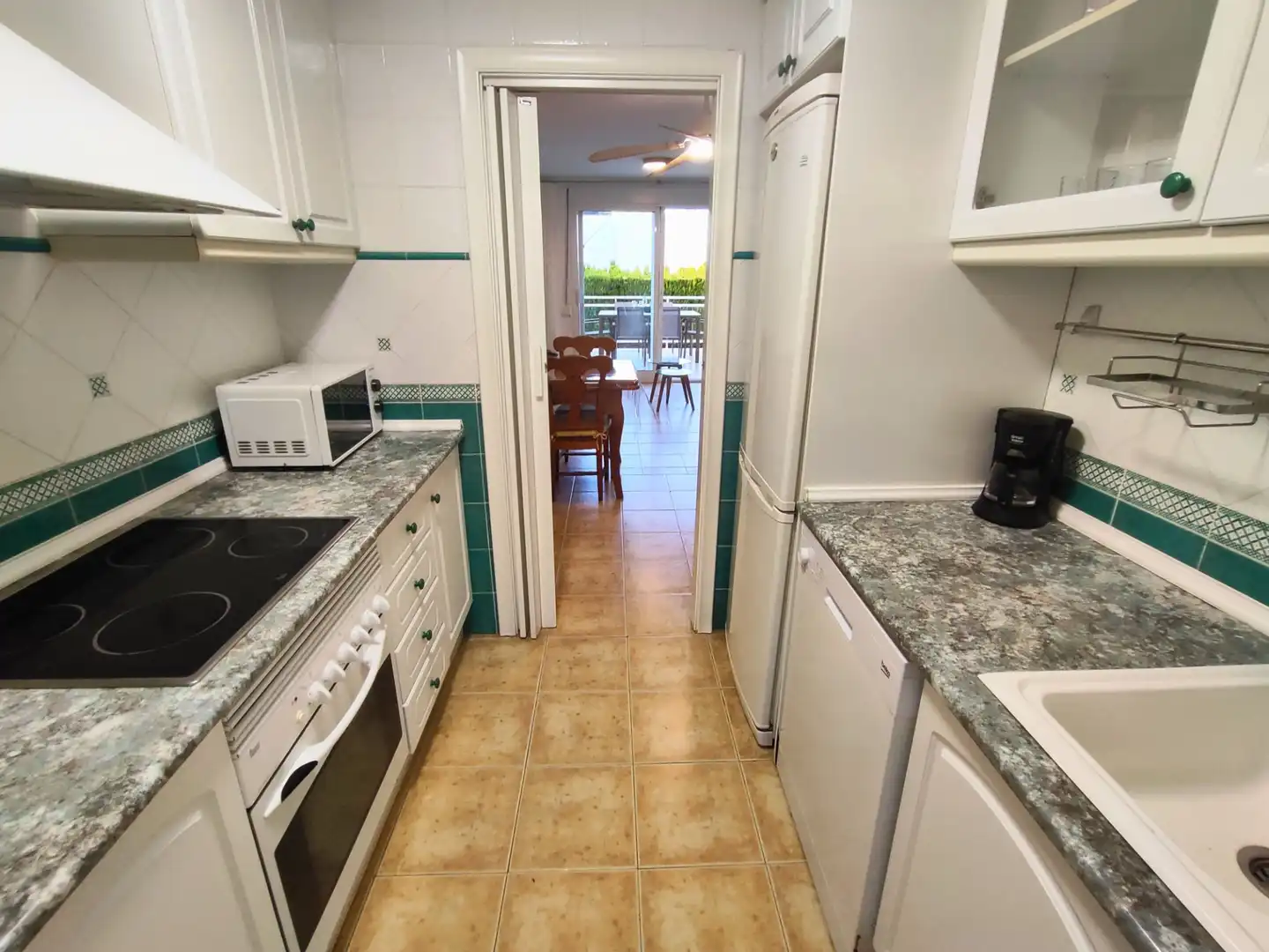 Kitchen of Flat for rent in Dénia  with Air Conditioner, Heating and Terrace