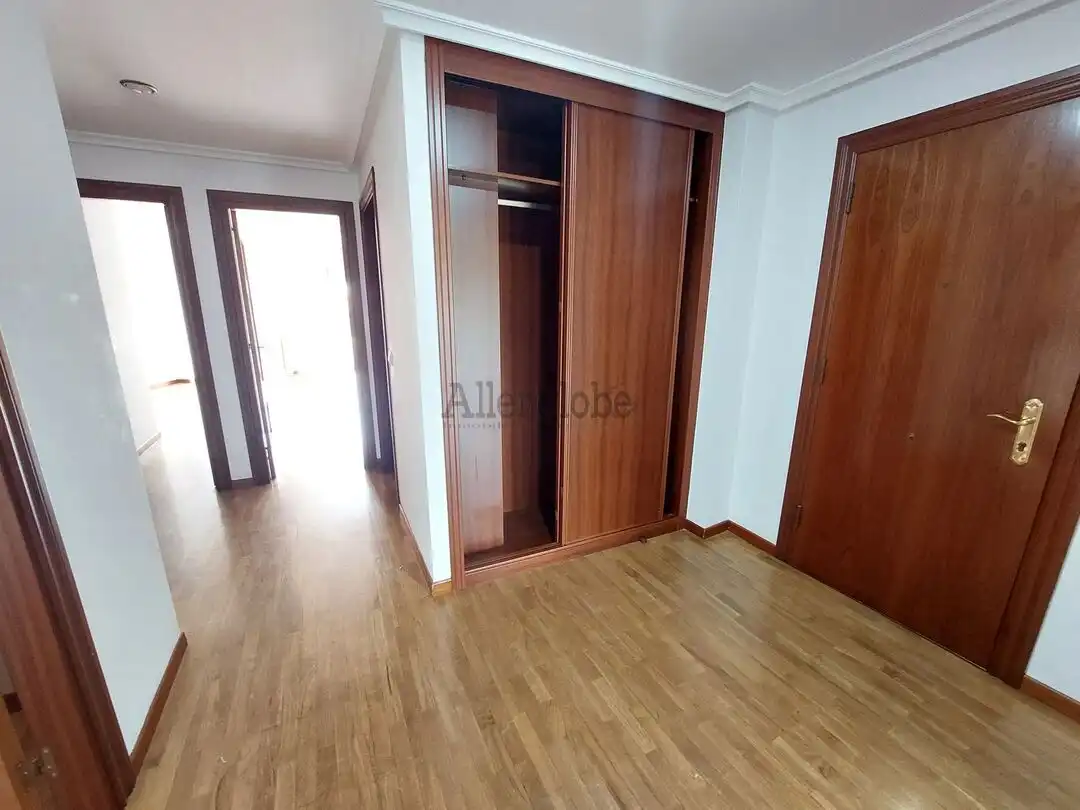 Bedroom of Flat for rent in Oviedo   with Heating, Storage room and Oven