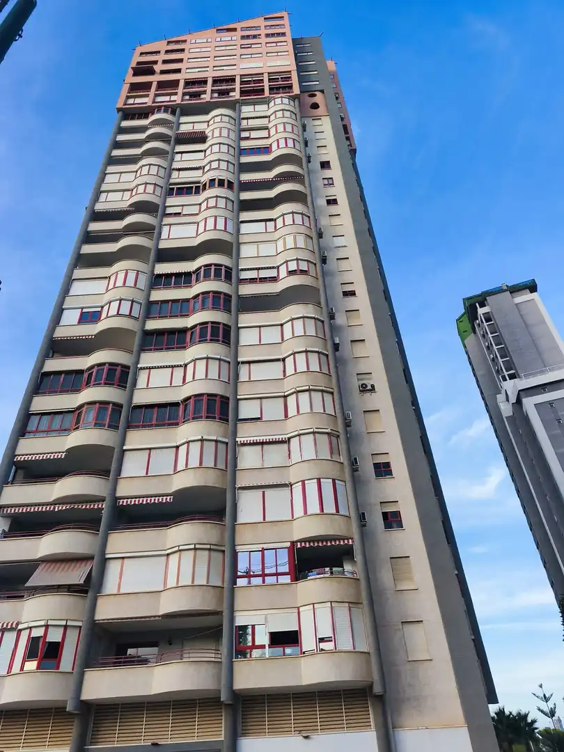Apartamento con piscina en venta en Playa de Poniente