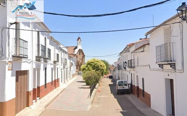 Casa-chalet en Venta en Calle PRIMERO DE MAYO en Malcocinado