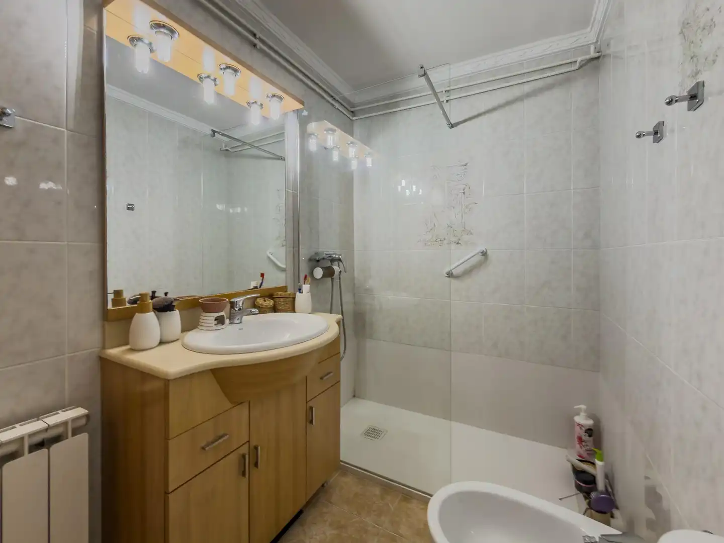 Baño de Piso en venta en Terrassa con Aire acondicionado, Calefacción y Balcón