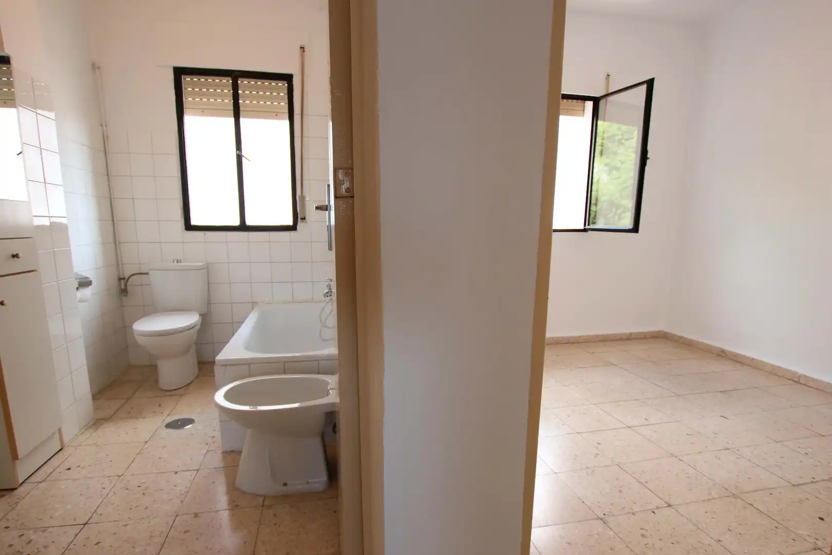 Baño de Casa o chalet en venta en Valdelacalzada, Badajoz