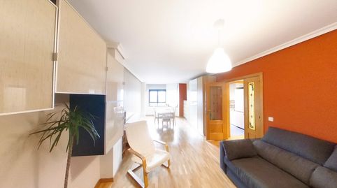 Foto 5 de Piso de alquiler en Calle de Rafael Bergamín, San Juan Bautista, Madrid Capital