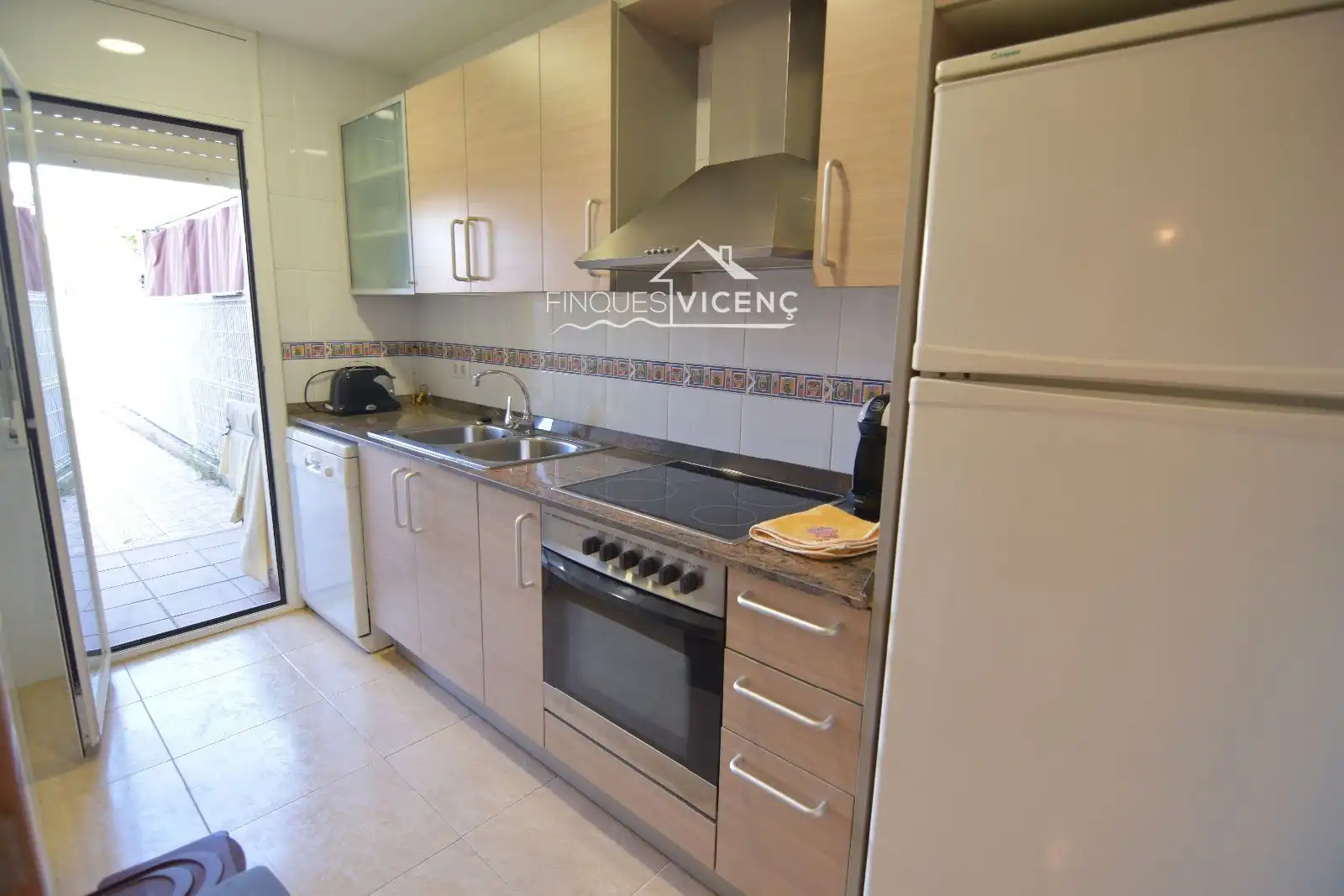 Cocina de Casa adosada en venta en Santa Oliva con Aire acondicionado y Terraza