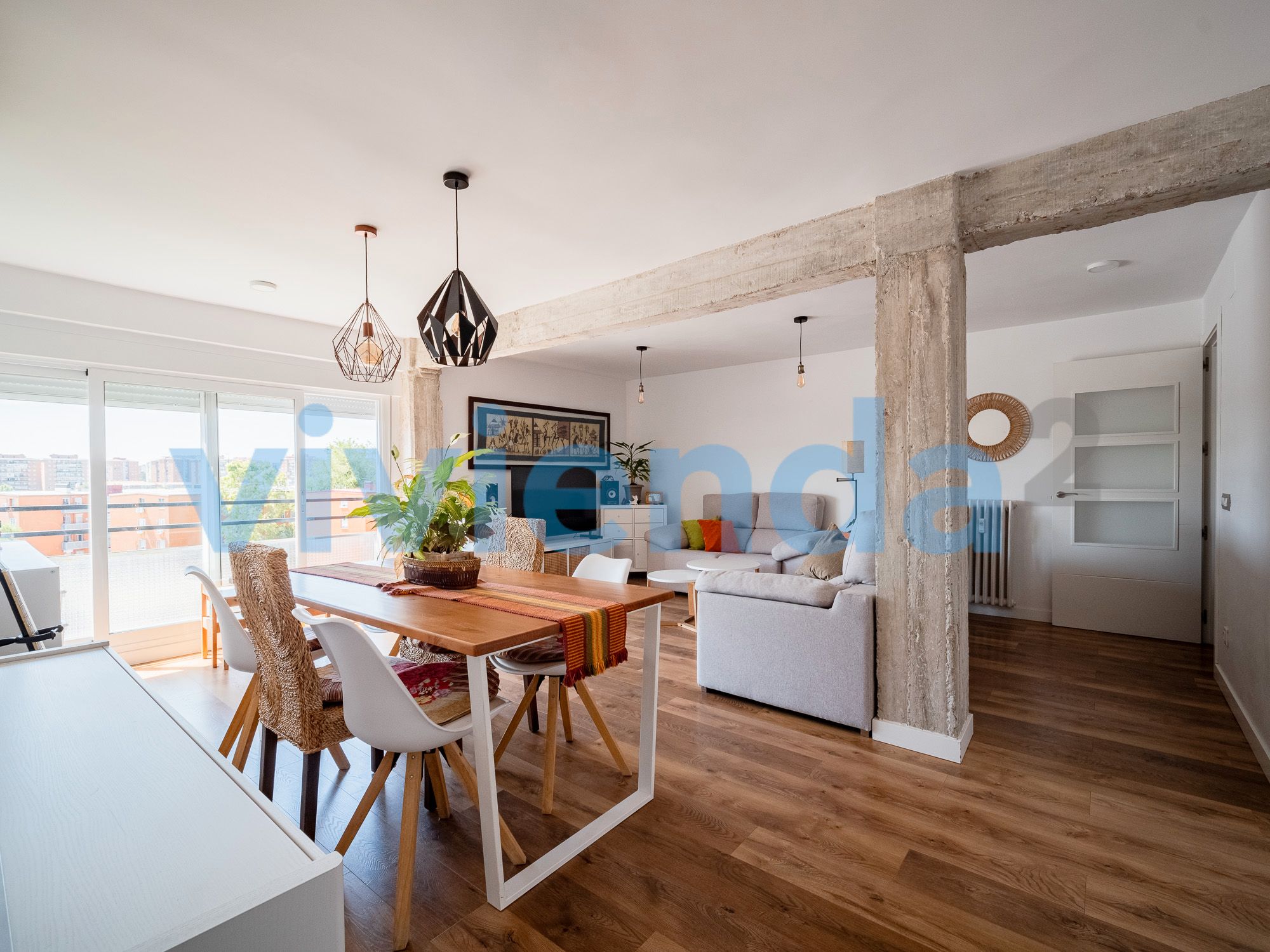 Living room of Flat for sale in  Madrid Capital  with Air Conditioner and Heating