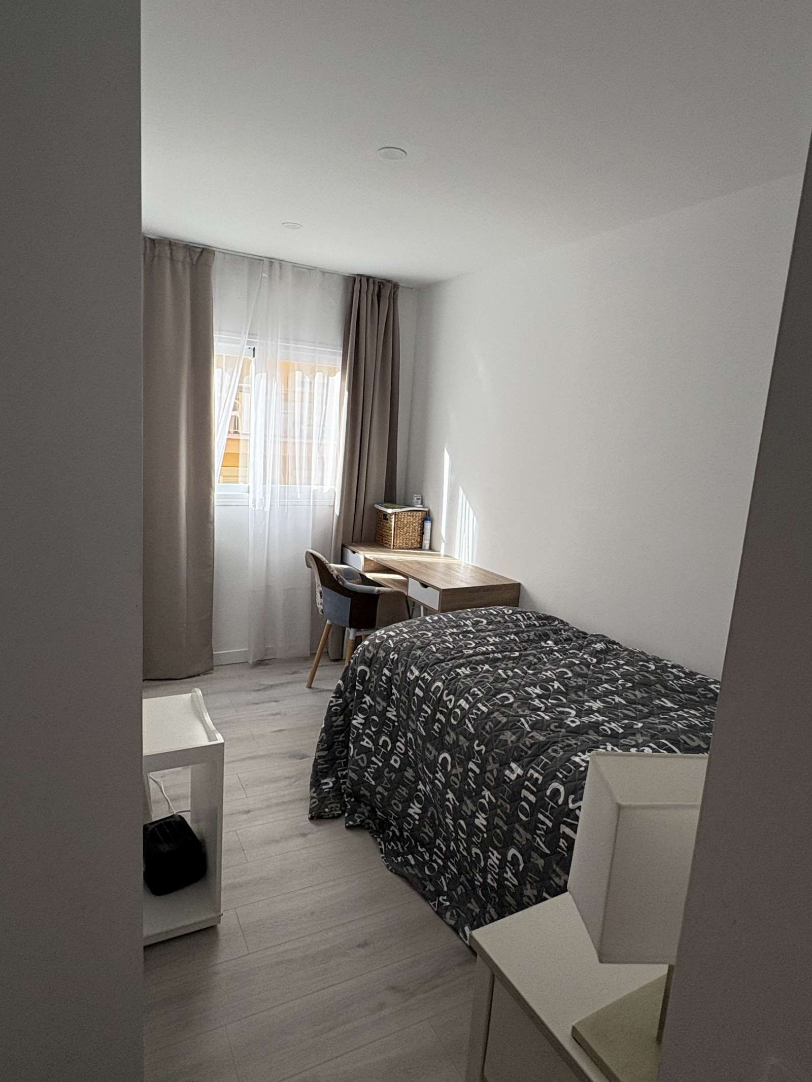 Dormitori de Pis per a compartir en  Palma de Mallorca amb Aire condicionat i Terrassa