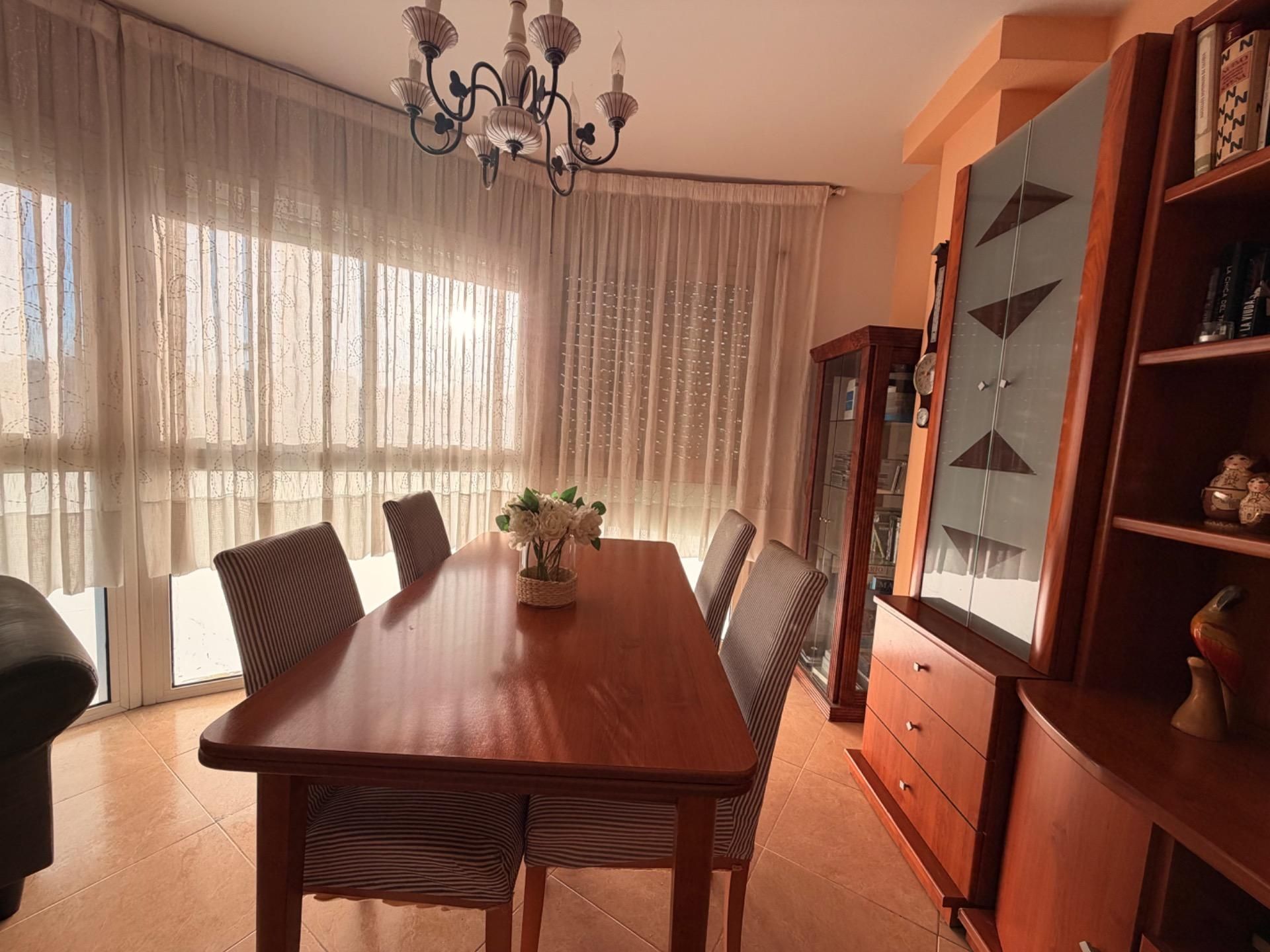 Dining room of Flat for sale in El Vendrell  with Furnished and Alarm