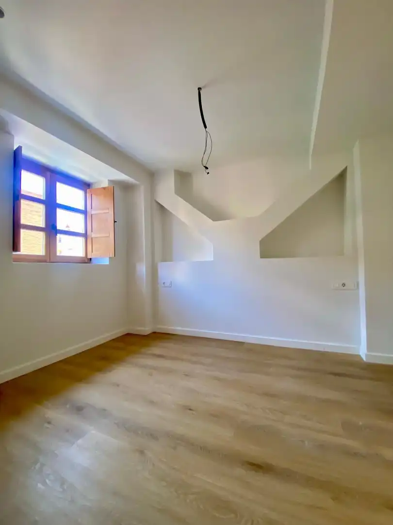 Ático en venta en Valencia con Aire acondicionado, Calefacción y Terraza