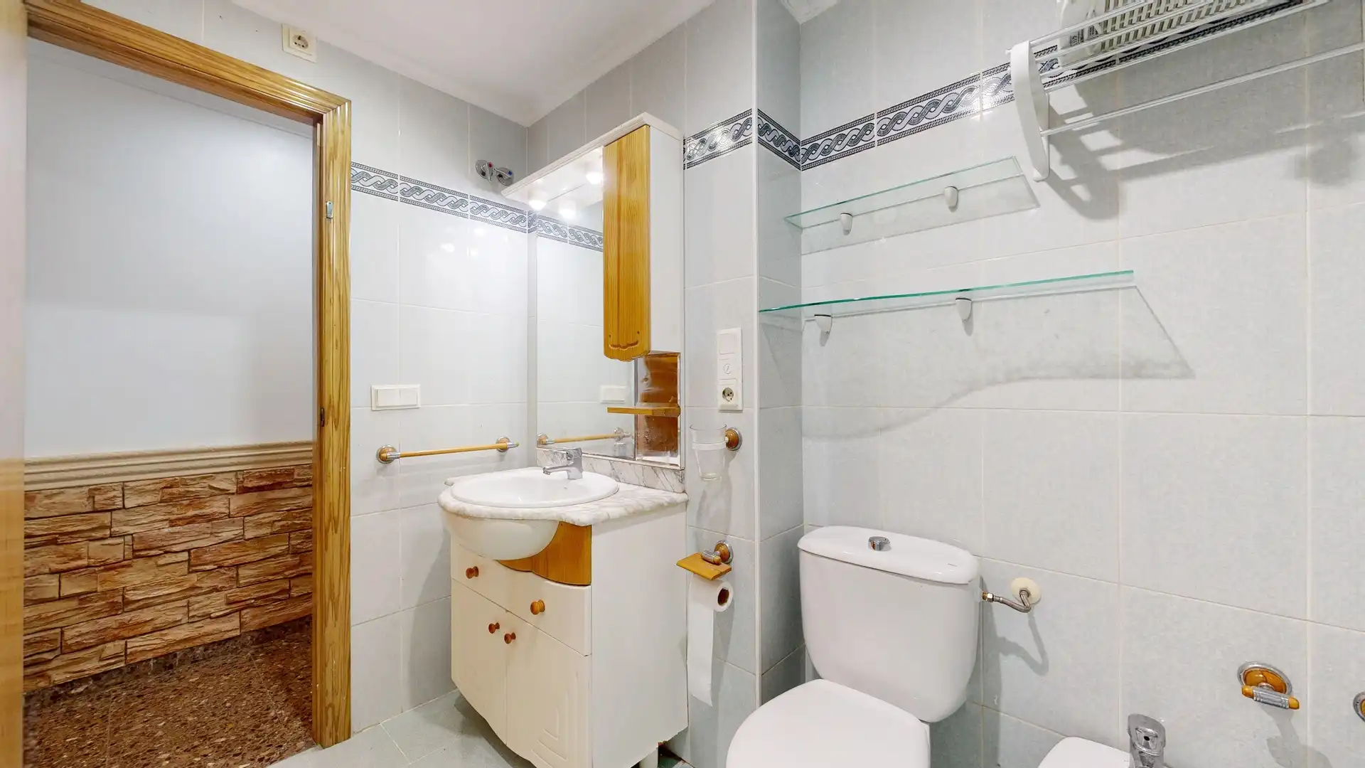 Bathroom of Flat for sale in Almussafes  with Terrace and Balcony