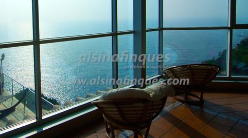 Villa exclusiva sobre el acantilado, increíbles vistas al mar, 6 dormitorios, 530 m2, parcela 5.200 m2