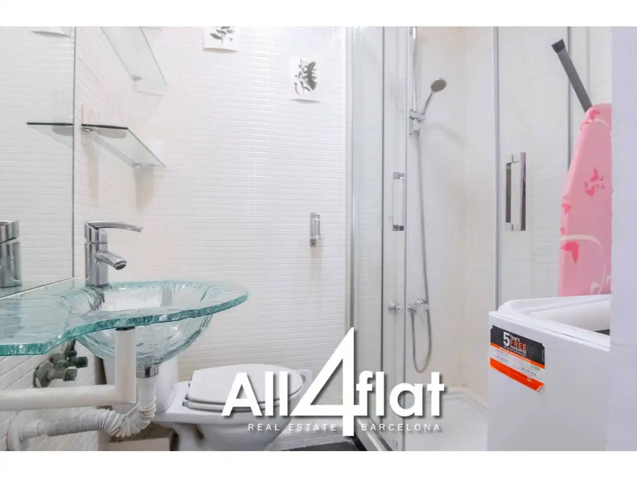 Badezimmer von Wohnung zur Miete in L'Hospitalet de Llobregat mit Klimaanlage, Privatgarten und Möbliert