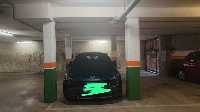 Garaje en Venta en Dolors Bigas, 2 en Volpelleres