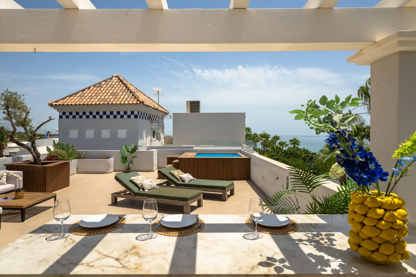 Penthouse with terrace for sale in Estepona Pueblo, imagen 2