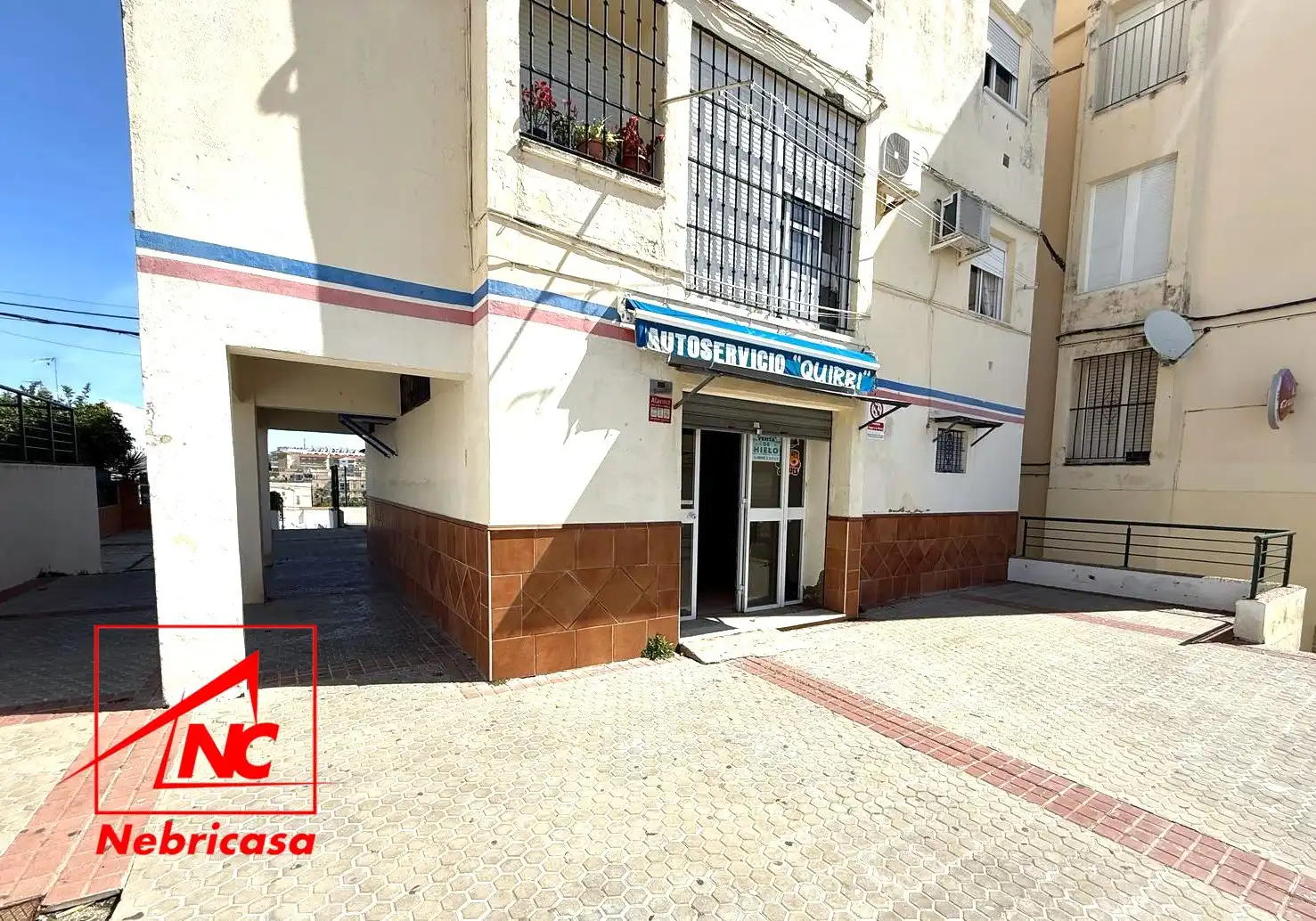 Locale commerciale in vendita a Lebrija, imagen 2