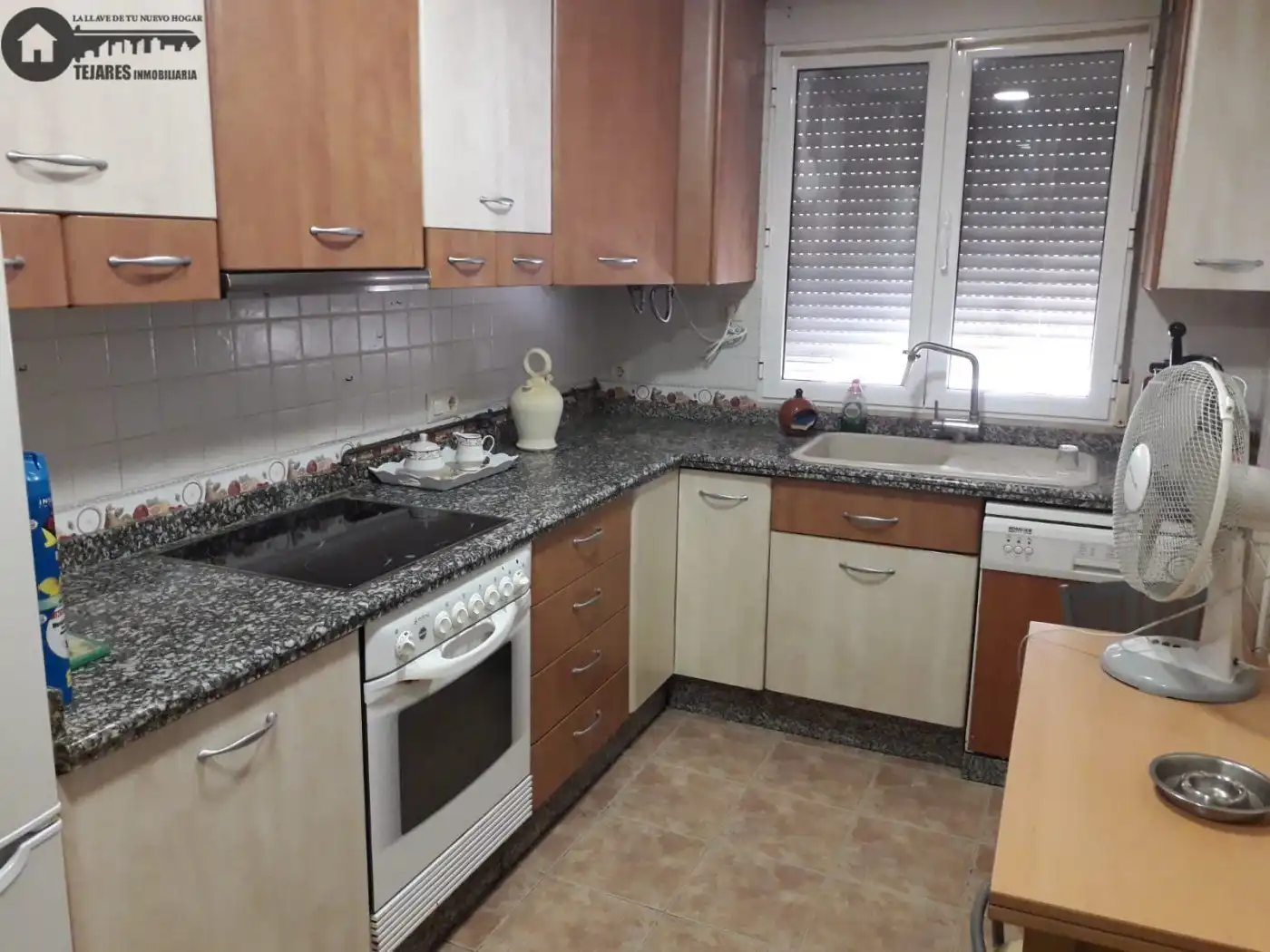 Cocina de Casa o chalet en venta en Robledo con Calefacción, Jardín privado y Terraza