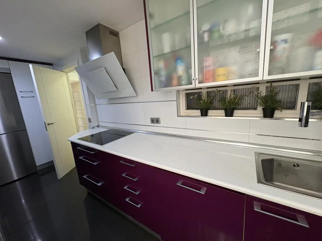 Kitchen of Flat for rent in Madrid  with Air Conditioner, Heating and Furnished