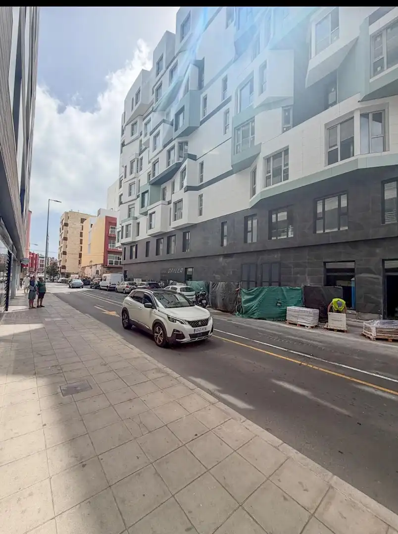 Vista exterior de Apartament en venda en Las Palmas de Gran Canaria amb Aire condicionat