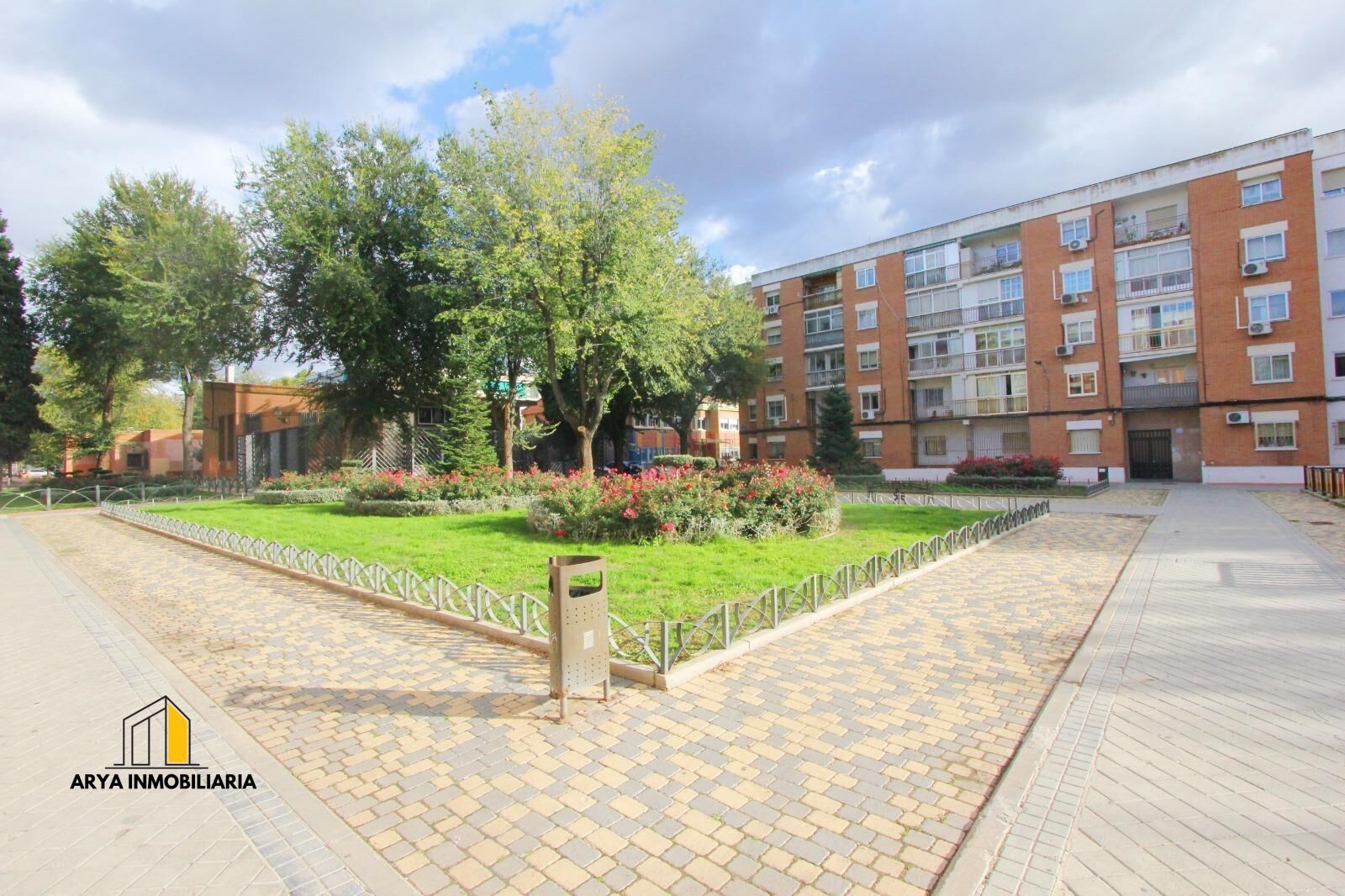 Vista exterior de Pis en venda en Torrejón de Ardoz amb Calefacció, Traster i Balcó