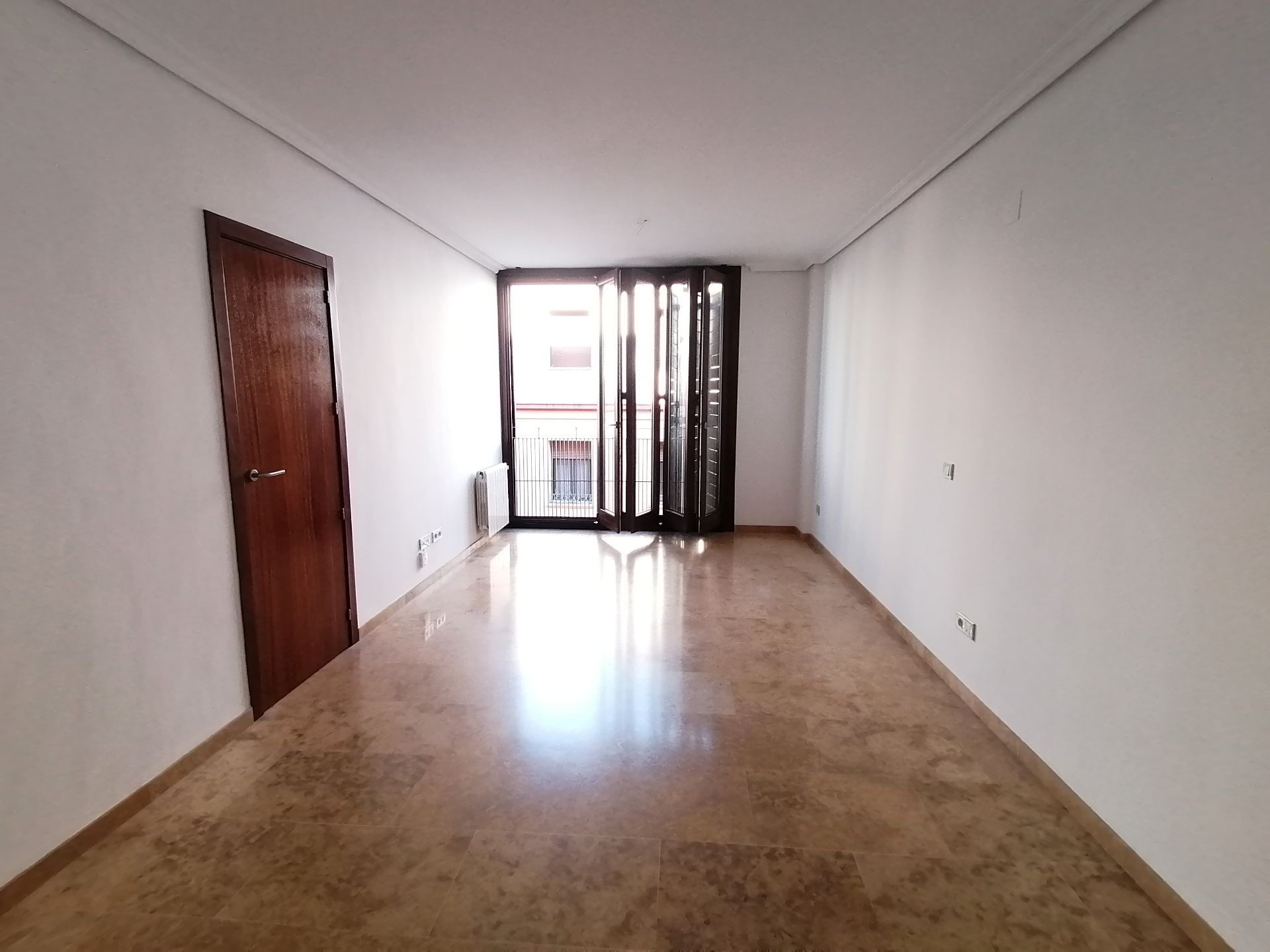 Piso de alquiler en  Córdoba Capital con Aire acondicionado y Calefacción