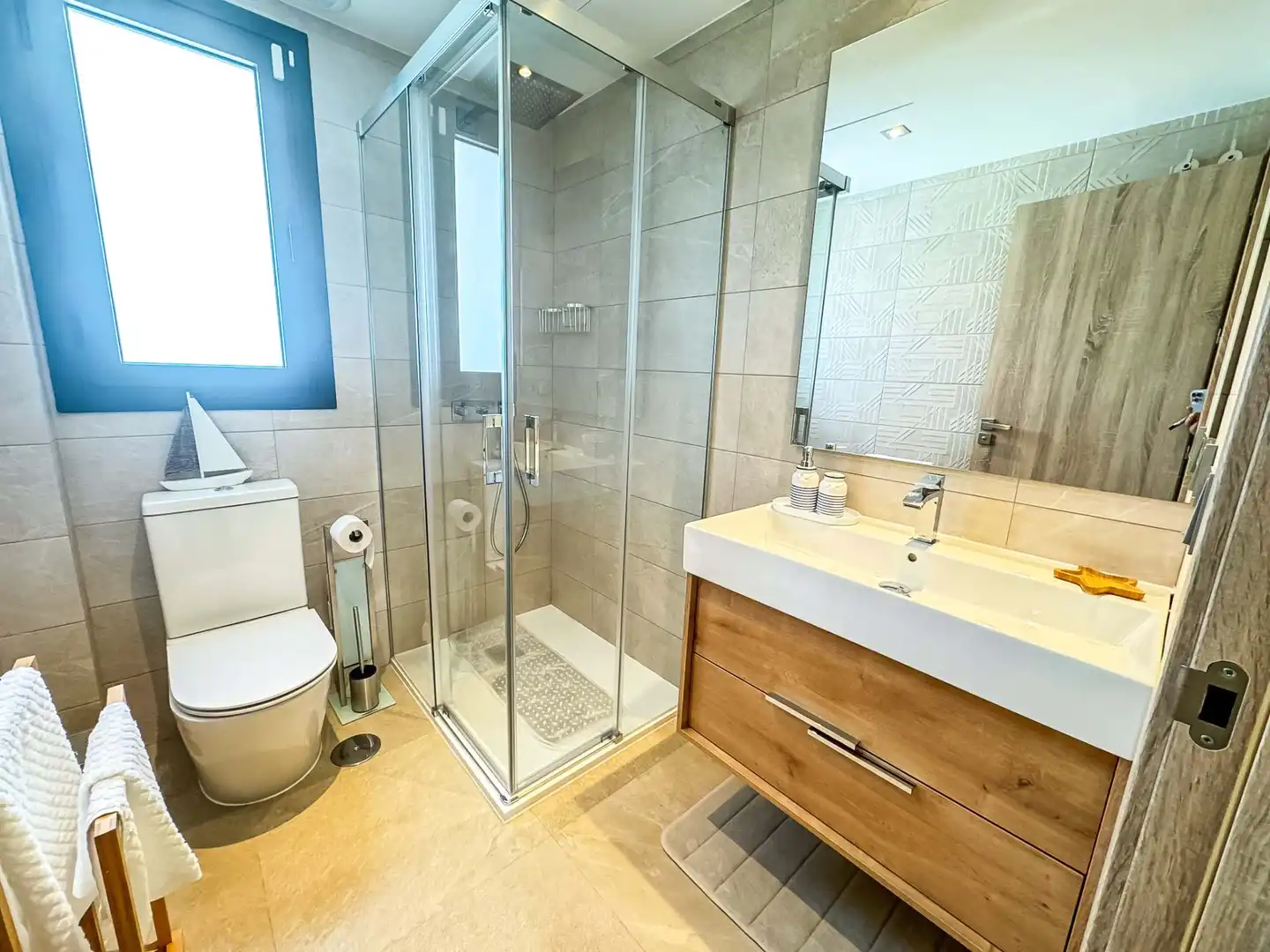 Baño de Ático en venta en Casares con Aire acondicionado, Calefacción y Terraza