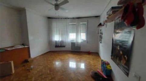 Foto 5 de Piso en venta en Avenida Conde de Fenosa, 54, O Barco de Valdeorras , Ourense