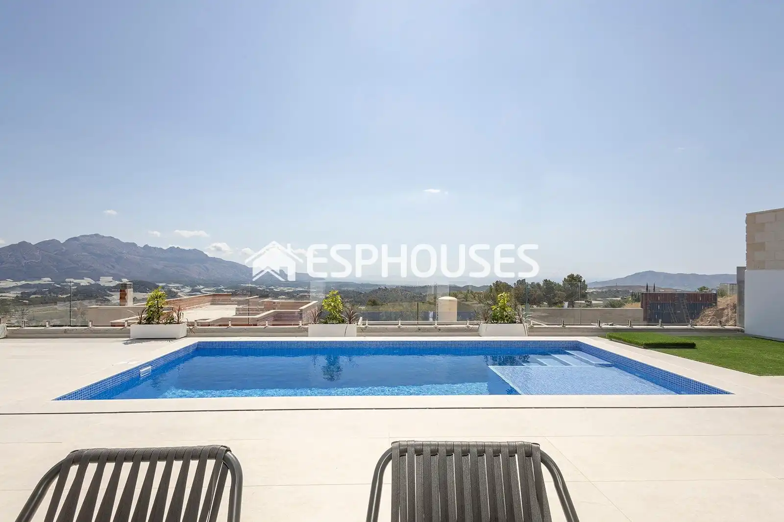 Detached house with terrace for sale in Casco urbano, imagen 2