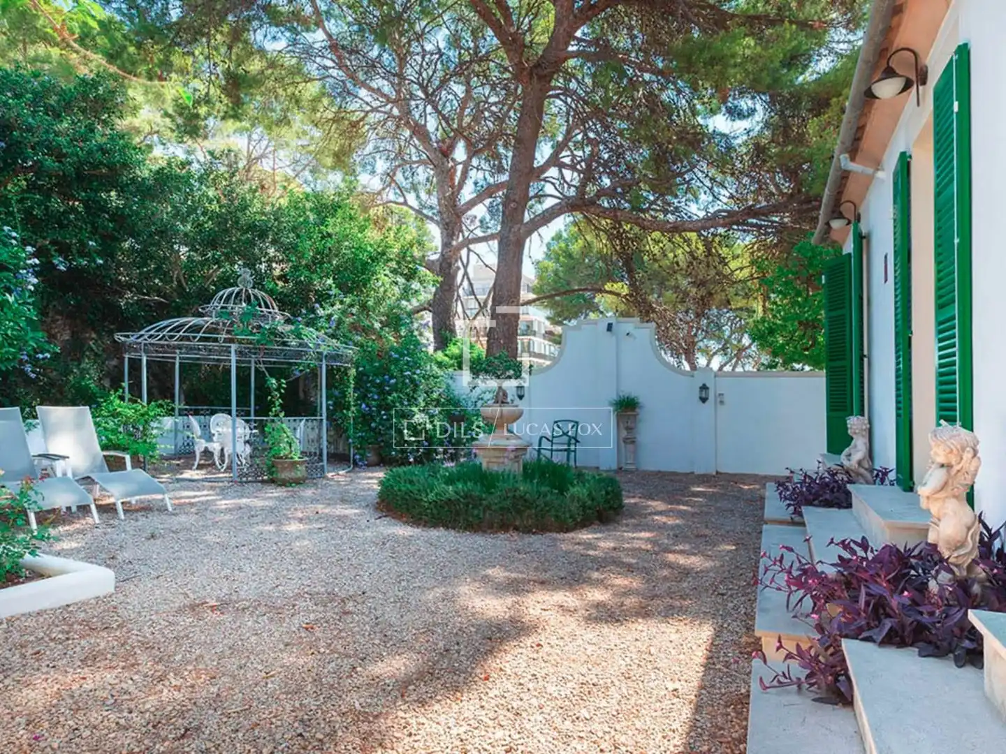 Garden of Houses for rent in  Palma de Mallorca  with Air Conditioner, Heating and Private garden