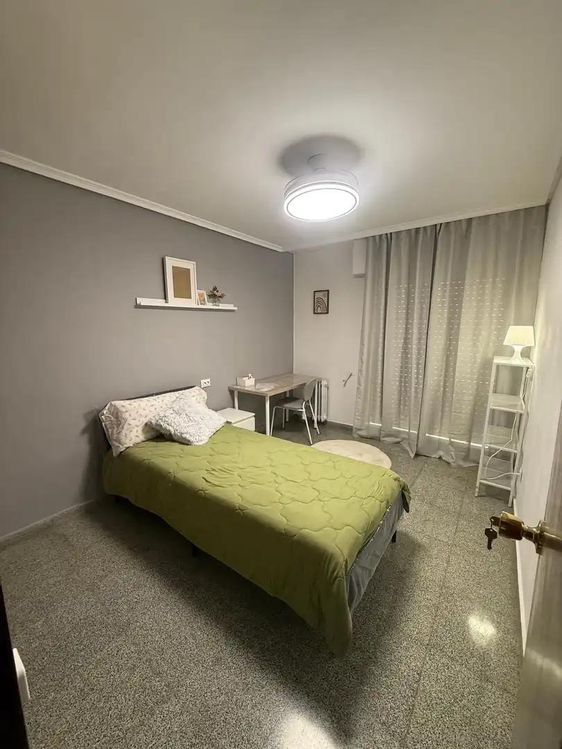 Habitación de Piso en venta en Alcoy / Alcoi con Calefacción y Terraza